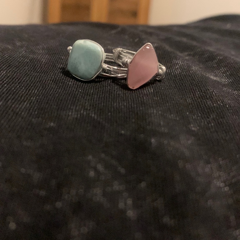 Stone wire rings